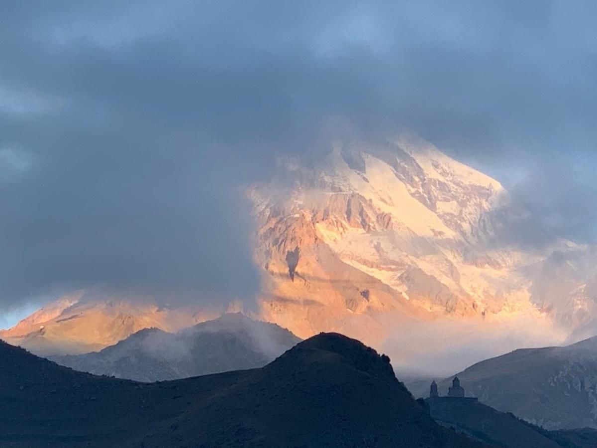 Гостевой дом Kazbegi Guide Степанцминда-15